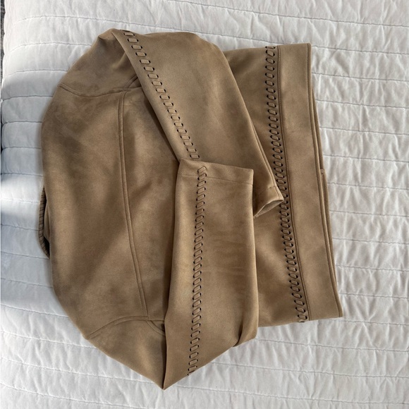 Zara faux suede jacket - Picture 8 of 8